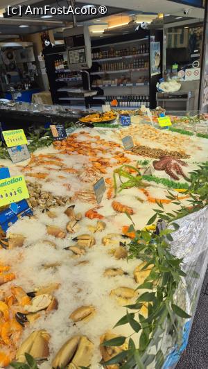 [P08] Paris - prin Montmartre - fructe marine » foto by ANILU
 - 
<span class="allrVoted glyphicon glyphicon-heart hidden" id="av1521364"></span>
<a class="m-l-10 hidden" id="sv1521364" onclick="voting_Foto_DelVot(,1521364,7779)" role="button">șterge vot <span class="glyphicon glyphicon-remove"></span></a>
<a id="v91521364" class=" c-red"  onclick="voting_Foto_SetVot(1521364)" role="button"><span class="glyphicon glyphicon-heart-empty"></span> <b>LIKE</b> = Votează poza</a> <img class="hidden"  id="f1521364W9" src="/imagini/loader.gif" border="0" /><span class="AjErrMes hidden" id="e1521364ErM"></span>