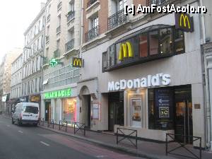 [P36] Exista si 'McDonald's'-uri in Paris, dar mai mici si mai scumpe » foto by dorgo
 - 
<span class="allrVoted glyphicon glyphicon-heart hidden" id="av357671"></span>
<a class="m-l-10 hidden" id="sv357671" onclick="voting_Foto_DelVot(,357671,7779)" role="button">șterge vot <span class="glyphicon glyphicon-remove"></span></a>
<a id="v9357671" class=" c-red"  onclick="voting_Foto_SetVot(357671)" role="button"><span class="glyphicon glyphicon-heart-empty"></span> <b>LIKE</b> = Votează poza</a> <img class="hidden"  id="f357671W9" src="/imagini/loader.gif" border="0" /><span class="AjErrMes hidden" id="e357671ErM"></span>