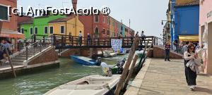 [P25] Burano, Tre Ponti » foto by irinad
 - 
<span class="allrVoted glyphicon glyphicon-heart hidden" id="av1478170"></span>
<a class="m-l-10 hidden" id="sv1478170" onclick="voting_Foto_DelVot(,1478170,7782)" role="button">șterge vot <span class="glyphicon glyphicon-remove"></span></a>
<a id="v91478170" class=" c-red"  onclick="voting_Foto_SetVot(1478170)" role="button"><span class="glyphicon glyphicon-heart-empty"></span> <b>LIKE</b> = Votează poza</a> <img class="hidden"  id="f1478170W9" src="/imagini/loader.gif" border="0" /><span class="AjErrMes hidden" id="e1478170ErM"></span>