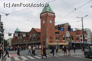 [P02] Wrocław, Ostrów Tumski, Market Hall (Hala Targowa) cu Turnul și Restaurantul de sub el » foto by mprofeanu
 - 
<span class="allrVoted glyphicon glyphicon-heart hidden" id="av1368353"></span>
<a class="m-l-10 hidden" id="sv1368353" onclick="voting_Foto_DelVot(,1368353,7843)" role="button">șterge vot <span class="glyphicon glyphicon-remove"></span></a>
<a id="v91368353" class=" c-red"  onclick="voting_Foto_SetVot(1368353)" role="button"><span class="glyphicon glyphicon-heart-empty"></span> <b>LIKE</b> = Votează poza</a> <img class="hidden"  id="f1368353W9" src="/imagini/loader.gif" border="0" /><span class="AjErrMes hidden" id="e1368353ErM"></span>