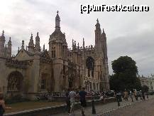 [P16] Colegiile din Cambridge - Cambridgeshire - King's college - vedere de la intrarea principala » foto by irma_ro*
 - 
<span class="allrVoted glyphicon glyphicon-heart hidden" id="av165514"></span>
<a class="m-l-10 hidden" id="sv165514" onclick="voting_Foto_DelVot(,165514,7883)" role="button">șterge vot <span class="glyphicon glyphicon-remove"></span></a>
<a id="v9165514" class=" c-red"  onclick="voting_Foto_SetVot(165514)" role="button"><span class="glyphicon glyphicon-heart-empty"></span> <b>LIKE</b> = Votează poza</a> <img class="hidden"  id="f165514W9" src="/imagini/loader.gif" border="0" /><span class="AjErrMes hidden" id="e165514ErM"></span>