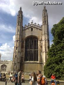 [P03] Colegiile din Cambridge - Cambridgeshire - King's College capela vazuta dinspre intrarea principala - de aici se pleaca pentru punting » foto by irma_ro*
 - 
<span class="allrVoted glyphicon glyphicon-heart hidden" id="av165501"></span>
<a class="m-l-10 hidden" id="sv165501" onclick="voting_Foto_DelVot(,165501,7883)" role="button">șterge vot <span class="glyphicon glyphicon-remove"></span></a>
<a id="v9165501" class=" c-red"  onclick="voting_Foto_SetVot(165501)" role="button"><span class="glyphicon glyphicon-heart-empty"></span> <b>LIKE</b> = Votează poza</a> <img class="hidden"  id="f165501W9" src="/imagini/loader.gif" border="0" /><span class="AjErrMes hidden" id="e165501ErM"></span>