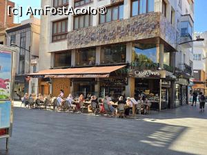 [P03] Zona centrala din Lloret » foto by Mirinda
 - 
<span class="allrVoted glyphicon glyphicon-heart hidden" id="av1512641"></span>
<a class="m-l-10 hidden" id="sv1512641" onclick="voting_Foto_DelVot(,1512641,7884)" role="button">șterge vot <span class="glyphicon glyphicon-remove"></span></a>
<a id="v91512641" class=" c-red"  onclick="voting_Foto_SetVot(1512641)" role="button"><span class="glyphicon glyphicon-heart-empty"></span> <b>LIKE</b> = Votează poza</a> <img class="hidden"  id="f1512641W9" src="/imagini/loader.gif" border="0" /><span class="AjErrMes hidden" id="e1512641ErM"></span>