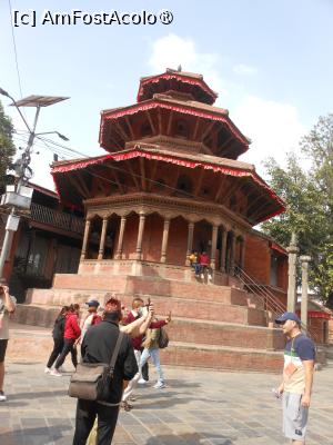 [P47] Kathmandu - În Piața Durbar Kathmandu. » foto by iulianic
 - 
<span class="allrVoted glyphicon glyphicon-heart hidden" id="av1469350"></span>
<a class="m-l-10 hidden" id="sv1469350" onclick="voting_Foto_DelVot(,1469350,7929)" role="button">șterge vot <span class="glyphicon glyphicon-remove"></span></a>
<a id="v91469350" class=" c-red"  onclick="voting_Foto_SetVot(1469350)" role="button"><span class="glyphicon glyphicon-heart-empty"></span> <b>LIKE</b> = Votează poza</a> <img class="hidden"  id="f1469350W9" src="/imagini/loader.gif" border="0" /><span class="AjErrMes hidden" id="e1469350ErM"></span>