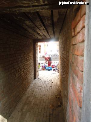 [P23] femeie spala rufe la lighean » foto by buterfly*
 - 
<span class="allrVoted glyphicon glyphicon-heart hidden" id="av508693"></span>
<a class="m-l-10 hidden" id="sv508693" onclick="voting_Foto_DelVot(,508693,7929)" role="button">șterge vot <span class="glyphicon glyphicon-remove"></span></a>
<a id="v9508693" class=" c-red"  onclick="voting_Foto_SetVot(508693)" role="button"><span class="glyphicon glyphicon-heart-empty"></span> <b>LIKE</b> = Votează poza</a> <img class="hidden"  id="f508693W9" src="/imagini/loader.gif" border="0" /><span class="AjErrMes hidden" id="e508693ErM"></span>