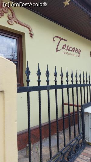 P06 [MAY-2024] Restaurant Toscany-cu numele pe perete