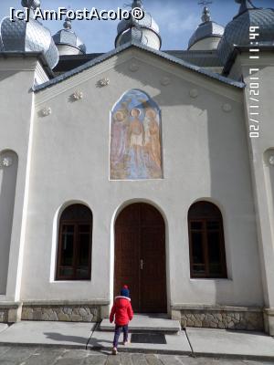 [P11] Ușa frumos ornată de la intrarea în biserică » foto by Alina53
 - 
<span class="allrVoted glyphicon glyphicon-heart hidden" id="av940089"></span>
<a class="m-l-10 hidden" id="sv940089" onclick="voting_Foto_DelVot(,940089,7948)" role="button">șterge vot <span class="glyphicon glyphicon-remove"></span></a>
<a id="v9940089" class=" c-red"  onclick="voting_Foto_SetVot(940089)" role="button"><span class="glyphicon glyphicon-heart-empty"></span> <b>LIKE</b> = Votează poza</a> <img class="hidden"  id="f940089W9" src="/imagini/loader.gif" border="0" /><span class="AjErrMes hidden" id="e940089ErM"></span>