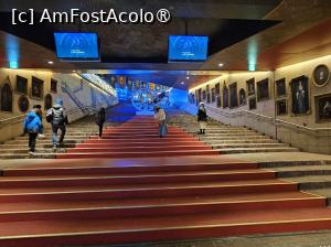 [P50] La stația de metro din vecinătatea hotelului » foto by DOINITA
 - 
<span class="allrVoted glyphicon glyphicon-heart hidden" id="av1480327"></span>
<a class="m-l-10 hidden" id="sv1480327" onclick="voting_Foto_DelVot(,1480327,7999)" role="button">șterge vot <span class="glyphicon glyphicon-remove"></span></a>
<a id="v91480327" class=" c-red"  onclick="voting_Foto_SetVot(1480327)" role="button"><span class="glyphicon glyphicon-heart-empty"></span> <b>LIKE</b> = Votează poza</a> <img class="hidden"  id="f1480327W9" src="/imagini/loader.gif" border="0" /><span class="AjErrMes hidden" id="e1480327ErM"></span>
