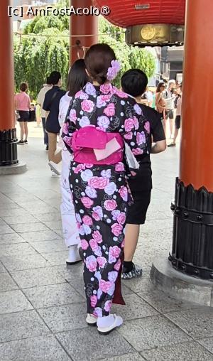 [P12] Un alt obicei este acela de a inchiria kimono pentru sedinte foto, centrele de inchiriere oferind si accesoriile, inclusiv acele de par, iar coafura este inclusa in pret. Costumatia poate fi inchiriata pentru o zi sau mai multe, dar si pentru cateva ore. » foto by geani anto
 - 
<span class="allrVoted glyphicon glyphicon-heart hidden" id="av1438283"></span>
<a class="m-l-10 hidden" id="sv1438283" onclick="voting_Foto_DelVot(,1438283,7999)" role="button">șterge vot <span class="glyphicon glyphicon-remove"></span></a>
<a id="v91438283" class=" c-red"  onclick="voting_Foto_SetVot(1438283)" role="button"><span class="glyphicon glyphicon-heart-empty"></span> <b>LIKE</b> = Votează poza</a> <img class="hidden"  id="f1438283W9" src="/imagini/loader.gif" border="0" /><span class="AjErrMes hidden" id="e1438283ErM"></span>