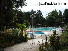 [P16] Hotel Scoica - Piscina cu sectiunea pentru copii, dupa ce a fost curatata. » foto by Horia
 - 
<span class="allrVoted glyphicon glyphicon-heart hidden" id="av164886"></span>
<a class="m-l-10 hidden" id="sv164886" onclick="voting_Foto_DelVot(,164886,8042)" role="button">șterge vot <span class="glyphicon glyphicon-remove"></span></a>
<a id="v9164886" class=" c-red"  onclick="voting_Foto_SetVot(164886)" role="button"><span class="glyphicon glyphicon-heart-empty"></span> <b>LIKE</b> = Votează poza</a> <img class="hidden"  id="f164886W9" src="/imagini/loader.gif" border="0" /><span class="AjErrMes hidden" id="e164886ErM"></span>