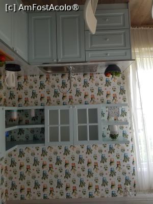 [P52] Ters Villa Side – în bucătărie » foto by nicole33
 - 
<span class="allrVoted glyphicon glyphicon-heart hidden" id="av1496700"></span>
<a class="m-l-10 hidden" id="sv1496700" onclick="voting_Foto_DelVot(,1496700,8053)" role="button">șterge vot <span class="glyphicon glyphicon-remove"></span></a>
<a id="v91496700" class=" c-red"  onclick="voting_Foto_SetVot(1496700)" role="button"><span class="glyphicon glyphicon-heart-empty"></span> <b>LIKE</b> = Votează poza</a> <img class="hidden"  id="f1496700W9" src="/imagini/loader.gif" border="0" /><span class="AjErrMes hidden" id="e1496700ErM"></span>
