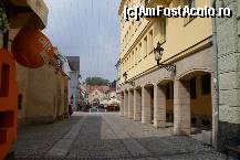 [P10] Vedere dinspre Passage, de-a lungul străzii Florianova, spre Poarta Florian, parte a zidurilor vechiului oraş » foto by Costi
 - 
<span class="allrVoted glyphicon glyphicon-heart hidden" id="av166071"></span>
<a class="m-l-10 hidden" id="sv166071" onclick="voting_Foto_DelVot(,166071,8063)" role="button">șterge vot <span class="glyphicon glyphicon-remove"></span></a>
<a id="v9166071" class=" c-red"  onclick="voting_Foto_SetVot(166071)" role="button"><span class="glyphicon glyphicon-heart-empty"></span> <b>LIKE</b> = Votează poza</a> <img class="hidden"  id="f166071W9" src="/imagini/loader.gif" border="0" /><span class="AjErrMes hidden" id="e166071ErM"></span>