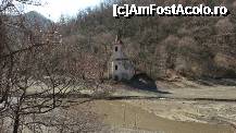 [P10] Lacul de acumulare Cinciș. Ruinele bisericii romano-catolice de pe malul lacului. » foto by Dragoș_MD
 - 
<span class="allrVoted glyphicon glyphicon-heart hidden" id="av309203"></span>
<a class="m-l-10 hidden" id="sv309203" onclick="voting_Foto_DelVot(,309203,8102)" role="button">șterge vot <span class="glyphicon glyphicon-remove"></span></a>
<a id="v9309203" class=" c-red"  onclick="voting_Foto_SetVot(309203)" role="button"><span class="glyphicon glyphicon-heart-empty"></span> <b>LIKE</b> = Votează poza</a> <img class="hidden"  id="f309203W9" src="/imagini/loader.gif" border="0" /><span class="AjErrMes hidden" id="e309203ErM"></span>