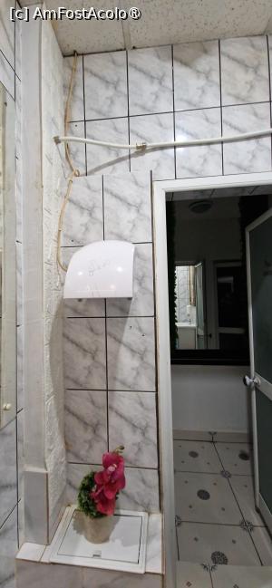 [P23] 23. Uscătorul de mâini și un mic decor. » foto by doinafil
 - 
<span class="allrVoted glyphicon glyphicon-heart hidden" id="av1506863"></span>
<a class="m-l-10 hidden" id="sv1506863" onclick="voting_Foto_DelVot(,1506863,8103)" role="button">șterge vot <span class="glyphicon glyphicon-remove"></span></a>
<a id="v91506863" class=" c-red"  onclick="voting_Foto_SetVot(1506863)" role="button"><span class="glyphicon glyphicon-heart-empty"></span> <b>LIKE</b> = Votează poza</a> <img class="hidden"  id="f1506863W9" src="/imagini/loader.gif" border="0" /><span class="AjErrMes hidden" id="e1506863ErM"></span>