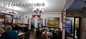 [P05] 5. Una din sălile restaurantului. » foto by doinafil
 - 
<span class="allrVoted glyphicon glyphicon-heart hidden" id="av1506845"></span>
<a class="m-l-10 hidden" id="sv1506845" onclick="voting_Foto_DelVot(,1506845,8103)" role="button">șterge vot <span class="glyphicon glyphicon-remove"></span></a>
<a id="v91506845" class=" c-red"  onclick="voting_Foto_SetVot(1506845)" role="button"><span class="glyphicon glyphicon-heart-empty"></span> <b>LIKE</b> = Votează poza</a> <img class="hidden"  id="f1506845W9" src="/imagini/loader.gif" border="0" /><span class="AjErrMes hidden" id="e1506845ErM"></span>