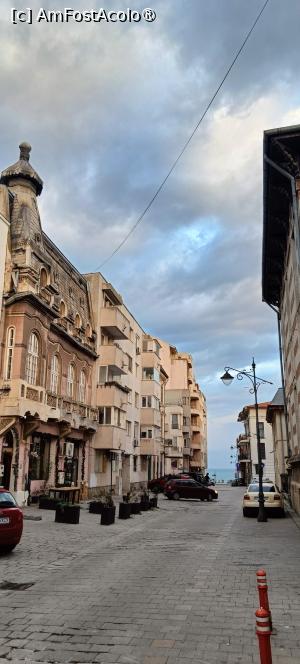 [P21] Din Centrul Vechi se vede marea... » foto by tata123 🔱
 - 
<span class="allrVoted glyphicon glyphicon-heart hidden" id="av1514317"></span>
<a class="m-l-10 hidden" id="sv1514317" onclick="voting_Foto_DelVot(,1514317,8127)" role="button">șterge vot <span class="glyphicon glyphicon-remove"></span></a>
<a id="v91514317" class=" c-red"  onclick="voting_Foto_SetVot(1514317)" role="button"><span class="glyphicon glyphicon-heart-empty"></span> <b>LIKE</b> = Votează poza</a> <img class="hidden"  id="f1514317W9" src="/imagini/loader.gif" border="0" /><span class="AjErrMes hidden" id="e1514317ErM"></span>