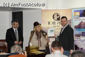 [P07] La premierea unitatilor de cazare din Slanic Moldova » foto by Alina53
 - 
<span class="allrVoted glyphicon glyphicon-heart hidden" id="av931246"></span>
<a class="m-l-10 hidden" id="sv931246" onclick="voting_Foto_DelVot(,931246,8128)" role="button">șterge vot <span class="glyphicon glyphicon-remove"></span></a>
<a id="v9931246" class=" c-red"  onclick="voting_Foto_SetVot(931246)" role="button"><span class="glyphicon glyphicon-heart-empty"></span> <b>LIKE</b> = Votează poza</a> <img class="hidden"  id="f931246W9" src="/imagini/loader.gif" border="0" /><span class="AjErrMes hidden" id="e931246ErM"></span>