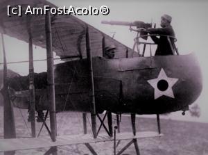 [P02] Avionul Farman 40 și pilotul său, Vasile Niculescu - preluare Internet. » foto by tata123 🔱 <span class="label label-default labelC_thin small">NEVOTABILĂ</span>