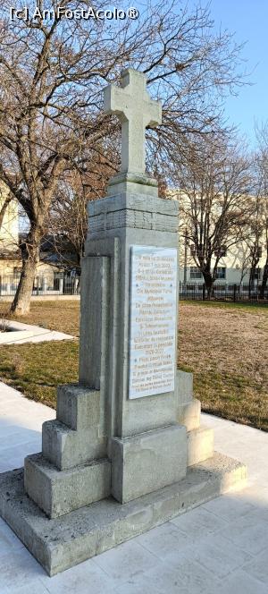 [P16] Monumentul ridicat la sfârșitul procesului de restaurare, în 2022. » foto by tata123 🔱
 - 
<span class="allrVoted glyphicon glyphicon-heart hidden" id="av1481945"></span>
<a class="m-l-10 hidden" id="sv1481945" onclick="voting_Foto_DelVot(,1481945,8133)" role="button">șterge vot <span class="glyphicon glyphicon-remove"></span></a>
<a id="v91481945" class=" c-red"  onclick="voting_Foto_SetVot(1481945)" role="button"><span class="glyphicon glyphicon-heart-empty"></span> <b>LIKE</b> = Votează poza</a> <img class="hidden"  id="f1481945W9" src="/imagini/loader.gif" border="0" /><span class="AjErrMes hidden" id="e1481945ErM"></span>