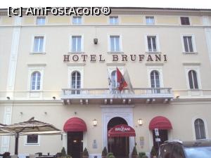 [P19] Luxosul hotel Brufani din Piazza Italia » foto by Carmen Ion
 - 
<span class="allrVoted glyphicon glyphicon-heart hidden" id="av992976"></span>
<a class="m-l-10 hidden" id="sv992976" onclick="voting_Foto_DelVot(,992976,8154)" role="button">șterge vot <span class="glyphicon glyphicon-remove"></span></a>
<a id="v9992976" class=" c-red"  onclick="voting_Foto_SetVot(992976)" role="button"><span class="glyphicon glyphicon-heart-empty"></span> <b>LIKE</b> = Votează poza</a> <img class="hidden"  id="f992976W9" src="/imagini/loader.gif" border="0" /><span class="AjErrMes hidden" id="e992976ErM"></span>