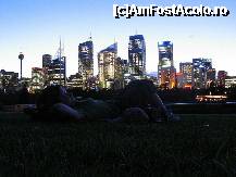 P18 [OCT-2005] Relaxare pe iarbă şi o panoramă de excepţie