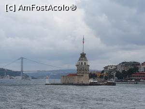 [P02] Turnul Fecioarei și unul din celebrele poduri ale Istanbulului » foto by crismis
 - 
<span class="allrVoted glyphicon glyphicon-heart hidden" id="av1163125"></span>
<a class="m-l-10 hidden" id="sv1163125" onclick="voting_Foto_DelVot(,1163125,8221)" role="button">șterge vot <span class="glyphicon glyphicon-remove"></span></a>
<a id="v91163125" class=" c-red"  onclick="voting_Foto_SetVot(1163125)" role="button"><span class="glyphicon glyphicon-heart-empty"></span> <b>LIKE</b> = Votează poza</a> <img class="hidden"  id="f1163125W9" src="/imagini/loader.gif" border="0" /><span class="AjErrMes hidden" id="e1163125ErM"></span>