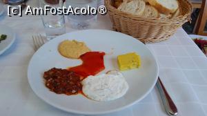 [P39] aperitivul a fost bun » foto by Yolanda
 - 
<span class="allrVoted glyphicon glyphicon-heart hidden" id="av1496326"></span>
<a class="m-l-10 hidden" id="sv1496326" onclick="voting_Foto_DelVot(,1496326,8221)" role="button">șterge vot <span class="glyphicon glyphicon-remove"></span></a>
<a id="v91496326" class=" c-red"  onclick="voting_Foto_SetVot(1496326)" role="button"><span class="glyphicon glyphicon-heart-empty"></span> <b>LIKE</b> = Votează poza</a> <img class="hidden"  id="f1496326W9" src="/imagini/loader.gif" border="0" /><span class="AjErrMes hidden" id="e1496326ErM"></span>