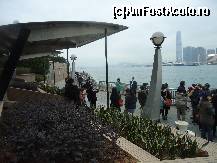 [P14] promenada portului victoria,pe insula hong kong » foto by station5*
 - 
<span class="allrVoted glyphicon glyphicon-heart hidden" id="av298574"></span>
<a class="m-l-10 hidden" id="sv298574" onclick="voting_Foto_DelVot(,298574,8285)" role="button">șterge vot <span class="glyphicon glyphicon-remove"></span></a>
<a id="v9298574" class=" c-red"  onclick="voting_Foto_SetVot(298574)" role="button"><span class="glyphicon glyphicon-heart-empty"></span> <b>LIKE</b> = Votează poza</a> <img class="hidden"  id="f298574W9" src="/imagini/loader.gif" border="0" /><span class="AjErrMes hidden" id="e298574ErM"></span>