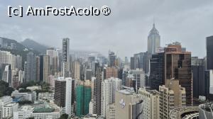 [P08] Cazarea am ales-o intr-o zona centrala, iar surpriza a fost sa ,,locuim' la etajul 37, imaginea pe care o vedeam zilnic fiind cea a zgarie norilor care ne inconjurau. » foto by geani anto
 - 
<span class="allrVoted glyphicon glyphicon-heart hidden" id="av1519416"></span>
<a class="m-l-10 hidden" id="sv1519416" onclick="voting_Foto_DelVot(,1519416,8285)" role="button">șterge vot <span class="glyphicon glyphicon-remove"></span></a>
<a id="v91519416" class=" c-red"  onclick="voting_Foto_SetVot(1519416)" role="button"><span class="glyphicon glyphicon-heart-empty"></span> <b>LIKE</b> = Votează poza</a> <img class="hidden"  id="f1519416W9" src="/imagini/loader.gif" border="0" /><span class="AjErrMes hidden" id="e1519416ErM"></span>