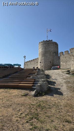 [P02] Turnul cetatii Kavala » foto by Tonyc
 - 
<span class="allrVoted glyphicon glyphicon-heart hidden" id="av1538787"></span>
<a class="m-l-10 hidden" id="sv1538787" onclick="voting_Foto_DelVot(,1538787,8286)" role="button">șterge vot <span class="glyphicon glyphicon-remove"></span></a>
<a id="v91538787" class=" c-red"  onclick="voting_Foto_SetVot(1538787)" role="button"><span class="glyphicon glyphicon-heart-empty"></span> <b>LIKE</b> = Votează poza</a> <img class="hidden"  id="f1538787W9" src="/imagini/loader.gif" border="0" /><span class="AjErrMes hidden" id="e1538787ErM"></span>