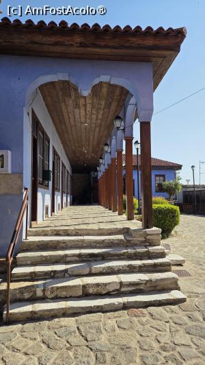 [P05] Casa turceasca » foto by Tonyc
 - 
<span class="allrVoted glyphicon glyphicon-heart hidden" id="av1538790"></span>
<a class="m-l-10 hidden" id="sv1538790" onclick="voting_Foto_DelVot(,1538790,8286)" role="button">șterge vot <span class="glyphicon glyphicon-remove"></span></a>
<a id="v91538790" class=" c-red"  onclick="voting_Foto_SetVot(1538790)" role="button"><span class="glyphicon glyphicon-heart-empty"></span> <b>LIKE</b> = Votează poza</a> <img class="hidden"  id="f1538790W9" src="/imagini/loader.gif" border="0" /><span class="AjErrMes hidden" id="e1538790ErM"></span>