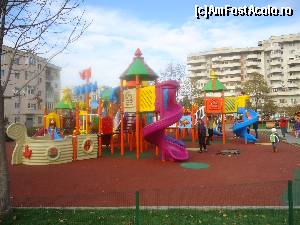 [P01] parcul M Viteazul - Giurgiu » foto by marocanu21
 - 
<span class="allrVoted glyphicon glyphicon-heart hidden" id="av505511"></span>
<a class="m-l-10 hidden" id="sv505511" onclick="voting_Foto_DelVot(,505511,8317)" role="button">șterge vot <span class="glyphicon glyphicon-remove"></span></a>
<a id="v9505511" class=" c-red"  onclick="voting_Foto_SetVot(505511)" role="button"><span class="glyphicon glyphicon-heart-empty"></span> <b>LIKE</b> = Votează poza</a> <img class="hidden"  id="f505511W9" src="/imagini/loader.gif" border="0" /><span class="AjErrMes hidden" id="e505511ErM"></span>