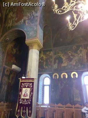 [P14] Biserica schitului Sf. Nicolae Giurgiu, interior » foto by Michi
 - 
<span class="allrVoted glyphicon glyphicon-heart hidden" id="av1440376"></span>
<a class="m-l-10 hidden" id="sv1440376" onclick="voting_Foto_DelVot(,1440376,8317)" role="button">șterge vot <span class="glyphicon glyphicon-remove"></span></a>
<a id="v91440376" class=" c-red"  onclick="voting_Foto_SetVot(1440376)" role="button"><span class="glyphicon glyphicon-heart-empty"></span> <b>LIKE</b> = Votează poza</a> <img class="hidden"  id="f1440376W9" src="/imagini/loader.gif" border="0" /><span class="AjErrMes hidden" id="e1440376ErM"></span>