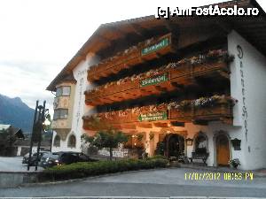 [P61] Hotel in Fulpmes » foto by Alina53
 - 
<span class="allrVoted glyphicon glyphicon-heart hidden" id="av400115"></span>
<a class="m-l-10 hidden" id="sv400115" onclick="voting_Foto_DelVot(,400115,8323)" role="button">șterge vot <span class="glyphicon glyphicon-remove"></span></a>
<a id="v9400115" class=" c-red"  onclick="voting_Foto_SetVot(400115)" role="button"><span class="glyphicon glyphicon-heart-empty"></span> <b>LIKE</b> = Votează poza</a> <img class="hidden"  id="f400115W9" src="/imagini/loader.gif" border="0" /><span class="AjErrMes hidden" id="e400115ErM"></span>