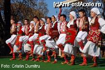 [P14] Targul de Sfantu' Dumitru la Muzeul Satului 'Dimitrie Gusti' din Bucuresti - Ansamblul folcloric 'Sonte' al Asociatiei Macedonenilor din Romania » foto by cristinadumitru*
 - 
<span class="allrVoted glyphicon glyphicon-heart hidden" id="av22538"></span>
<a class="m-l-10 hidden" id="sv22538" onclick="voting_Foto_DelVot(,22538,8488)" role="button">șterge vot <span class="glyphicon glyphicon-remove"></span></a>
<a id="v922538" class=" c-red"  onclick="voting_Foto_SetVot(22538)" role="button"><span class="glyphicon glyphicon-heart-empty"></span> <b>LIKE</b> = Votează poza</a> <img class="hidden"  id="f22538W9" src="/imagini/loader.gif" border="0" /><span class="AjErrMes hidden" id="e22538ErM"></span>