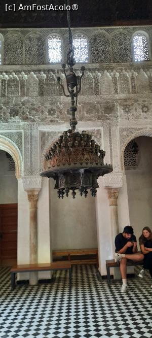 [P36] Fès, Medina, Madrasa Al Attarine, Curtea interioară loc de odihnă » foto by mprofeanu
 - 
<span class="allrVoted glyphicon glyphicon-heart hidden" id="av1465340"></span>
<a class="m-l-10 hidden" id="sv1465340" onclick="voting_Foto_DelVot(,1465340,8506)" role="button">șterge vot <span class="glyphicon glyphicon-remove"></span></a>
<a id="v91465340" class=" c-red"  onclick="voting_Foto_SetVot(1465340)" role="button"><span class="glyphicon glyphicon-heart-empty"></span> <b>LIKE</b> = Votează poza</a> <img class="hidden"  id="f1465340W9" src="/imagini/loader.gif" border="0" /><span class="AjErrMes hidden" id="e1465340ErM"></span>