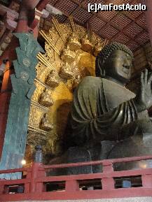 P23 [JUN-2010] Acelasi Buddha privit din laterala