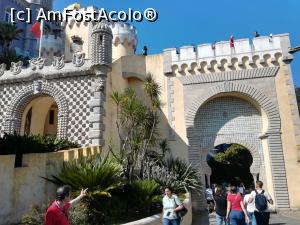 [P17] Palacio da Pena » foto by Mika
 - 
<span class="allrVoted glyphicon glyphicon-heart hidden" id="av1153581"></span>
<a class="m-l-10 hidden" id="sv1153581" onclick="voting_Foto_DelVot(,1153581,8613)" role="button">șterge vot <span class="glyphicon glyphicon-remove"></span></a>
<a id="v91153581" class=" c-red"  onclick="voting_Foto_SetVot(1153581)" role="button"><span class="glyphicon glyphicon-heart-empty"></span> <b>LIKE</b> = Votează poza</a> <img class="hidden"  id="f1153581W9" src="/imagini/loader.gif" border="0" /><span class="AjErrMes hidden" id="e1153581ErM"></span>