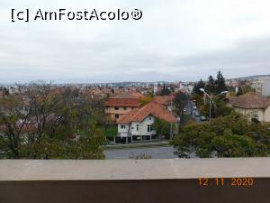 P15 [NOV-2020] Vedere frontală din balcon