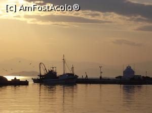 P03 [FEB-2019] Apus de soare în Aegina Town
