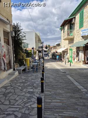 [P12] Lefkara - prin sat » foto by ANILU
 - 
<span class="allrVoted glyphicon glyphicon-heart hidden" id="av1506195"></span>
<a class="m-l-10 hidden" id="sv1506195" onclick="voting_Foto_DelVot(,1506195,8662)" role="button">șterge vot <span class="glyphicon glyphicon-remove"></span></a>
<a id="v91506195" class=" c-red"  onclick="voting_Foto_SetVot(1506195)" role="button"><span class="glyphicon glyphicon-heart-empty"></span> <b>LIKE</b> = Votează poza</a> <img class="hidden"  id="f1506195W9" src="/imagini/loader.gif" border="0" /><span class="AjErrMes hidden" id="e1506195ErM"></span>