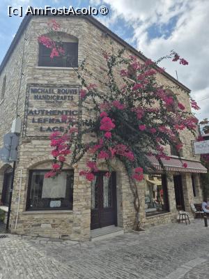 [P26] Lefkara - prin sat » foto by ANILU
 - 
<span class="allrVoted glyphicon glyphicon-heart hidden" id="av1506209"></span>
<a class="m-l-10 hidden" id="sv1506209" onclick="voting_Foto_DelVot(,1506209,8662)" role="button">șterge vot <span class="glyphicon glyphicon-remove"></span></a>
<a id="v91506209" class=" c-red"  onclick="voting_Foto_SetVot(1506209)" role="button"><span class="glyphicon glyphicon-heart-empty"></span> <b>LIKE</b> = Votează poza</a> <img class="hidden"  id="f1506209W9" src="/imagini/loader.gif" border="0" /><span class="AjErrMes hidden" id="e1506209ErM"></span>