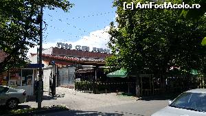 [P01] Restaurantul Bistro Junior este situat pe bulevardul Gării din municipiul Buzău.  » foto by Floryn81
 - 
<span class="allrVoted glyphicon glyphicon-heart hidden" id="av634918"></span>
<a class="m-l-10 hidden" id="sv634918" onclick="voting_Foto_DelVot(,634918,8790)" role="button">șterge vot <span class="glyphicon glyphicon-remove"></span></a>
<a id="v9634918" class=" c-red"  onclick="voting_Foto_SetVot(634918)" role="button"><span class="glyphicon glyphicon-heart-empty"></span> <b>LIKE</b> = Votează poza</a> <img class="hidden"  id="f634918W9" src="/imagini/loader.gif" border="0" /><span class="AjErrMes hidden" id="e634918ErM"></span>