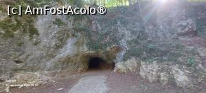 [P52] Grota Haiducilor » foto by gado
 - 
<span class="allrVoted glyphicon glyphicon-heart hidden" id="av1526019"></span>
<a class="m-l-10 hidden" id="sv1526019" onclick="voting_Foto_DelVot(,1526019,8815)" role="button">șterge vot <span class="glyphicon glyphicon-remove"></span></a>
<a id="v91526019" class=" c-red"  onclick="voting_Foto_SetVot(1526019)" role="button"><span class="glyphicon glyphicon-heart-empty"></span> <b>LIKE</b> = Votează poza</a> <img class="hidden"  id="f1526019W9" src="/imagini/loader.gif" border="0" /><span class="AjErrMes hidden" id="e1526019ErM"></span>