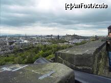 [P49] Walter Scott Monument si Nelson Monument in departare. » foto by TraianS
 - 
<span class="allrVoted glyphicon glyphicon-heart hidden" id="av204676"></span>
<a class="m-l-10 hidden" id="sv204676" onclick="voting_Foto_DelVot(,204676,9014)" role="button">șterge vot <span class="glyphicon glyphicon-remove"></span></a>
<a id="v9204676" class=" c-red"  onclick="voting_Foto_SetVot(204676)" role="button"><span class="glyphicon glyphicon-heart-empty"></span> <b>LIKE</b> = Votează poza</a> <img class="hidden"  id="f204676W9" src="/imagini/loader.gif" border="0" /><span class="AjErrMes hidden" id="e204676ErM"></span>