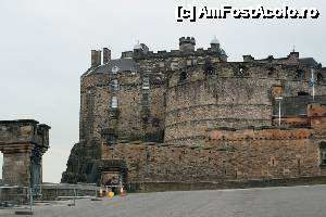 [P08] Edinburgh Castle, care cred că nu mai are nevoie de altă prezentare...  » foto by ariciu
 - 
<span class="allrVoted glyphicon glyphicon-heart hidden" id="av502749"></span>
<a class="m-l-10 hidden" id="sv502749" onclick="voting_Foto_DelVot(,502749,9014)" role="button">șterge vot <span class="glyphicon glyphicon-remove"></span></a>
<a id="v9502749" class=" c-red"  onclick="voting_Foto_SetVot(502749)" role="button"><span class="glyphicon glyphicon-heart-empty"></span> <b>LIKE</b> = Votează poza</a> <img class="hidden"  id="f502749W9" src="/imagini/loader.gif" border="0" /><span class="AjErrMes hidden" id="e502749ErM"></span>