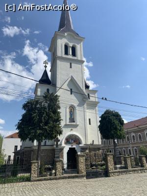 [P02] Șimleul Silvaniei-biserica ortodoxă » foto by AZE
 - 
<span class="allrVoted glyphicon glyphicon-heart hidden" id="av1361574"></span>
<a class="m-l-10 hidden" id="sv1361574" onclick="voting_Foto_DelVot(,1361574,9099)" role="button">șterge vot <span class="glyphicon glyphicon-remove"></span></a>
<a id="v91361574" class=" c-red"  onclick="voting_Foto_SetVot(1361574)" role="button"><span class="glyphicon glyphicon-heart-empty"></span> <b>LIKE</b> = Votează poza</a> <img class="hidden"  id="f1361574W9" src="/imagini/loader.gif" border="0" /><span class="AjErrMes hidden" id="e1361574ErM"></span>