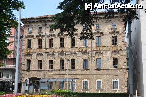 [P14] Lugano, orașul. Clădirea Banque de la Suisse Italienne » foto by unq
 - 
<span class="allrVoted glyphicon glyphicon-heart hidden" id="av477817"></span>
<a class="m-l-10 hidden" id="sv477817" onclick="voting_Foto_DelVot(,477817,9220)" role="button">șterge vot <span class="glyphicon glyphicon-remove"></span></a>
<a id="v9477817" class=" c-red"  onclick="voting_Foto_SetVot(477817)" role="button"><span class="glyphicon glyphicon-heart-empty"></span> <b>LIKE</b> = Votează poza</a> <img class="hidden"  id="f477817W9" src="/imagini/loader.gif" border="0" /><span class="AjErrMes hidden" id="e477817ErM"></span>