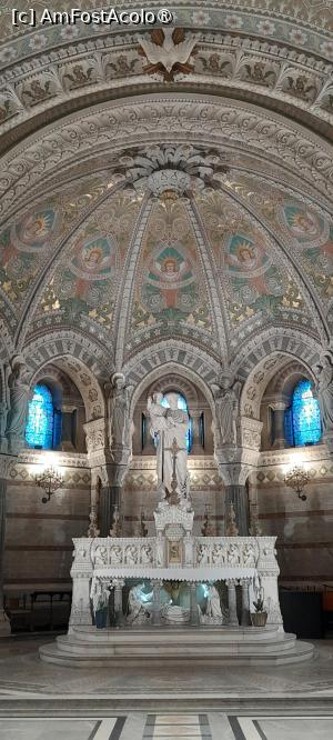 [P18] cripta sau biserica de jos, Sf Iosif in brate cu pruncul » foto by Yolanda
 - 
<span class="allrVoted glyphicon glyphicon-heart hidden" id="av1541879"></span>
<a class="m-l-10 hidden" id="sv1541879" onclick="voting_Foto_DelVot(,1541879,9297)" role="button">șterge vot <span class="glyphicon glyphicon-remove"></span></a>
<a id="v91541879" class=" c-red"  onclick="voting_Foto_SetVot(1541879)" role="button"><span class="glyphicon glyphicon-heart-empty"></span> <b>LIKE</b> = Votează poza</a> <img class="hidden"  id="f1541879W9" src="/imagini/loader.gif" border="0" /><span class="AjErrMes hidden" id="e1541879ErM"></span>