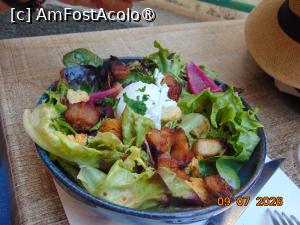 [P37] cafe restaurant Du Soleil, salades lyonnaise » foto by Yolanda
 - 
<span class="allrVoted glyphicon glyphicon-heart hidden" id="av1541898"></span>
<a class="m-l-10 hidden" id="sv1541898" onclick="voting_Foto_DelVot(,1541898,9297)" role="button">șterge vot <span class="glyphicon glyphicon-remove"></span></a>
<a id="v91541898" class=" c-red"  onclick="voting_Foto_SetVot(1541898)" role="button"><span class="glyphicon glyphicon-heart-empty"></span> <b>LIKE</b> = Votează poza</a> <img class="hidden"  id="f1541898W9" src="/imagini/loader.gif" border="0" /><span class="AjErrMes hidden" id="e1541898ErM"></span>